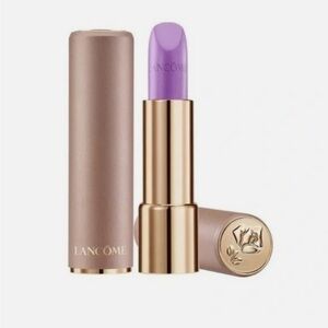 Lancôme L'Absolu Rouge Intimatte lipstick in shade 404 “Hot and Cold".